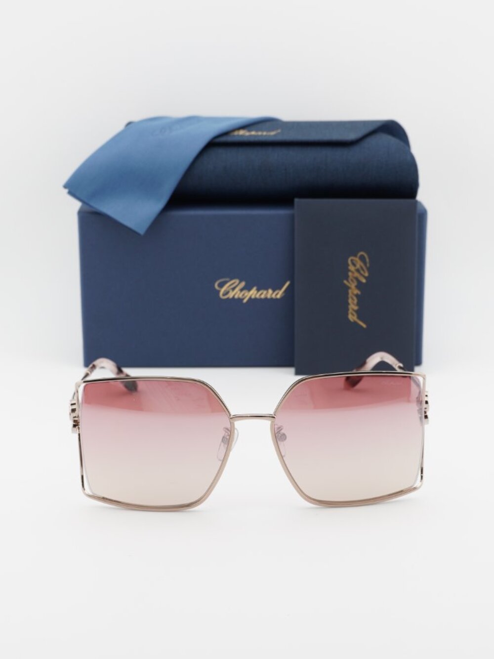 Chopard SCHG68S A32X Butterfly Sunglasses - Gold / Red Gradient - Picture 5 of 9